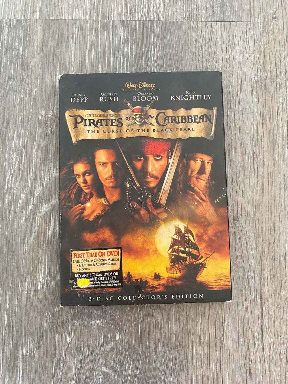 Pirates of the Caribbean:The Curse of the Black Pearl 2-Disc DVD